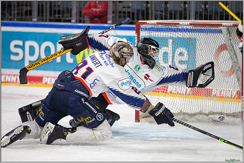 PENNY DEL;  Koelner Haie - Iserlohn Roosters; Koeln, 20.02.2022